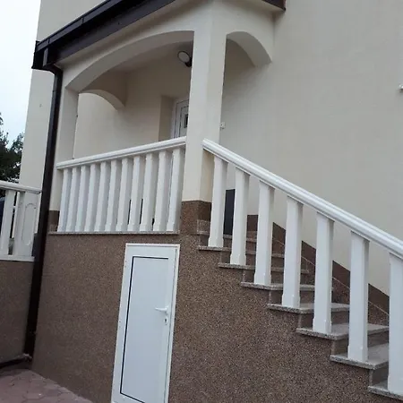 Madzari - Ciovo - Pool Apartment Trogir