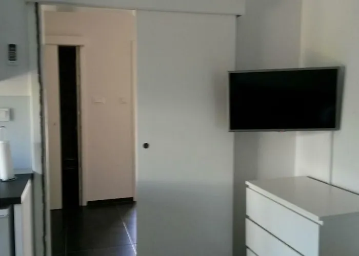 Madzari - Ciovo - Pool Appartamento *