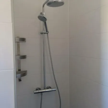 Madzari - Ciovo - Pool Τρογκίρ