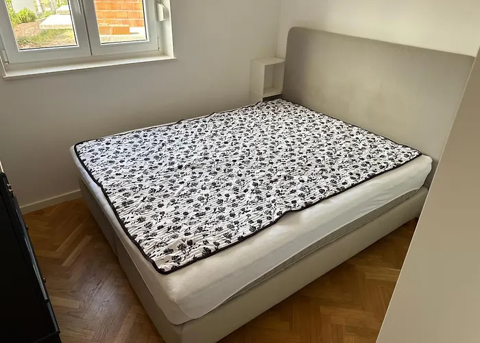 Madzari - Ciovo - Pool Апартаменты