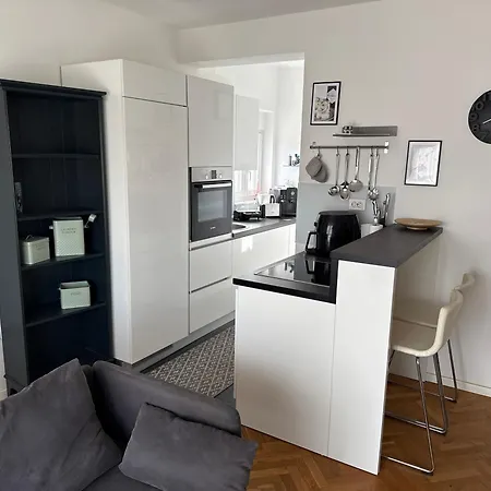 Madzari - Ciovo - Pool *